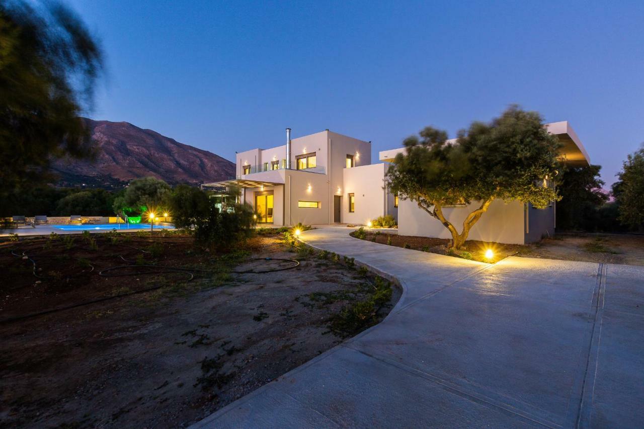 Villa Anemolia Lefkogeia 외부 사진