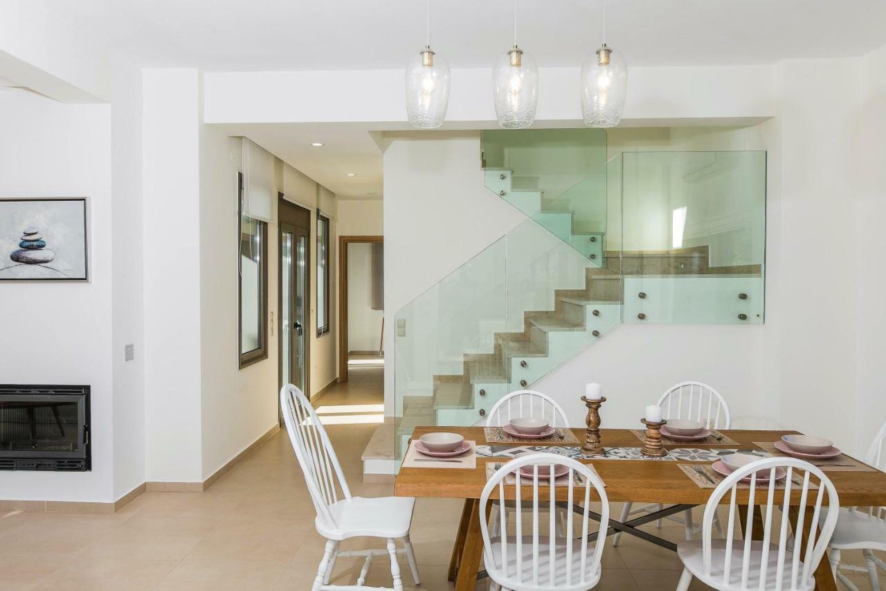 Villa Anemolia Lefkogeia 외부 사진