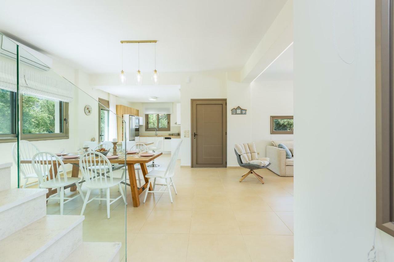 Villa Anemolia Lefkogeia 외부 사진